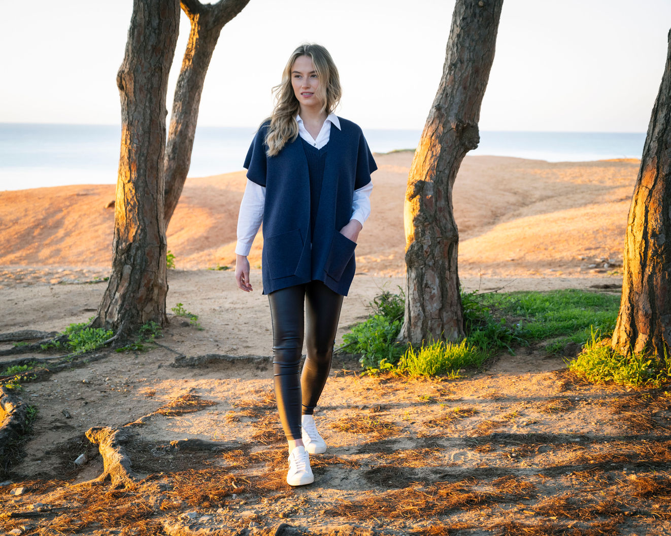 Marble 6771 Colour 203 navy