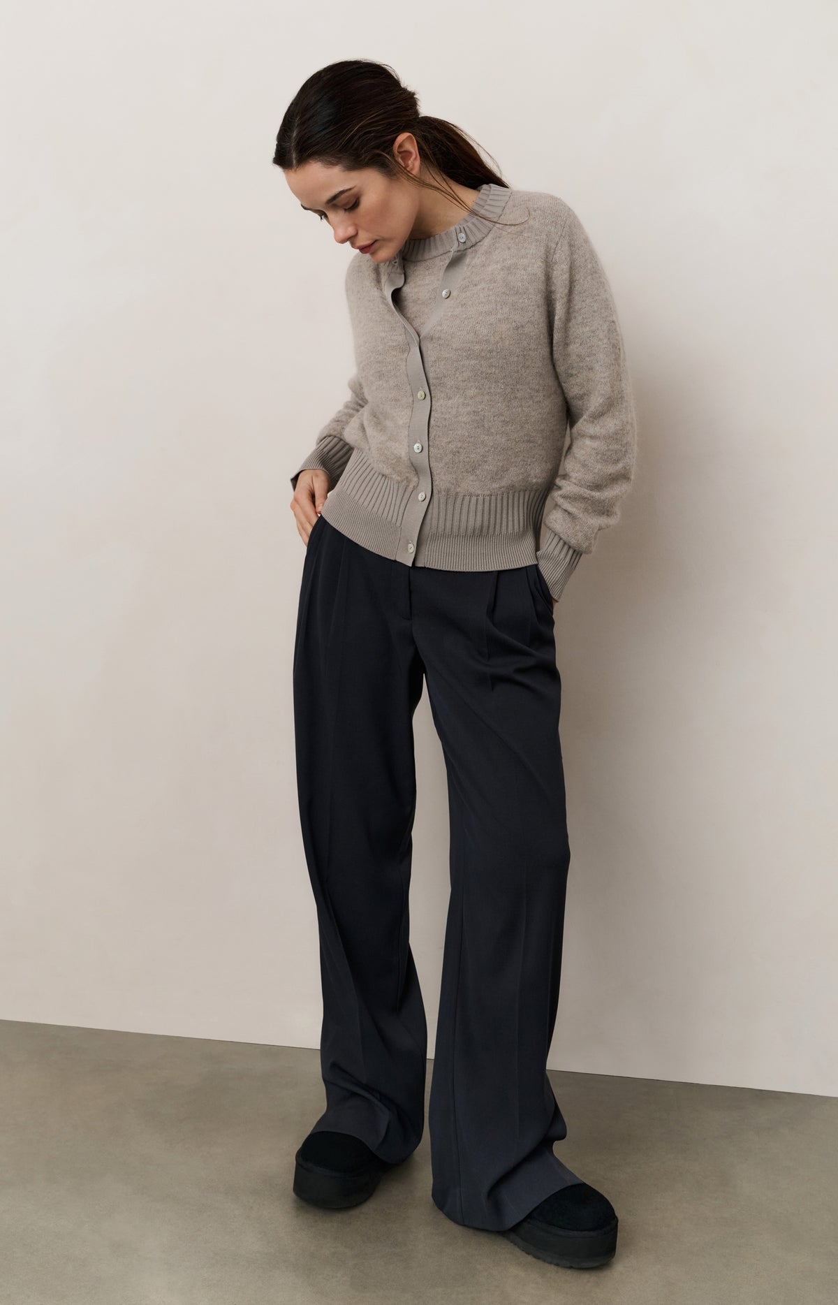 Long sleeve cardigan with double rib details