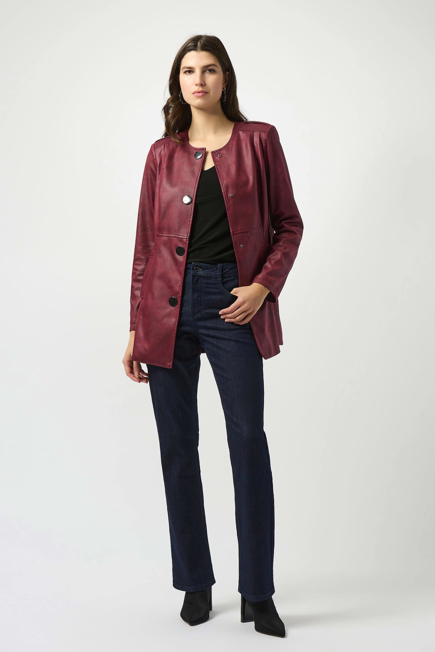 Foiled Faux Suede Fitted Jacket
253934
_