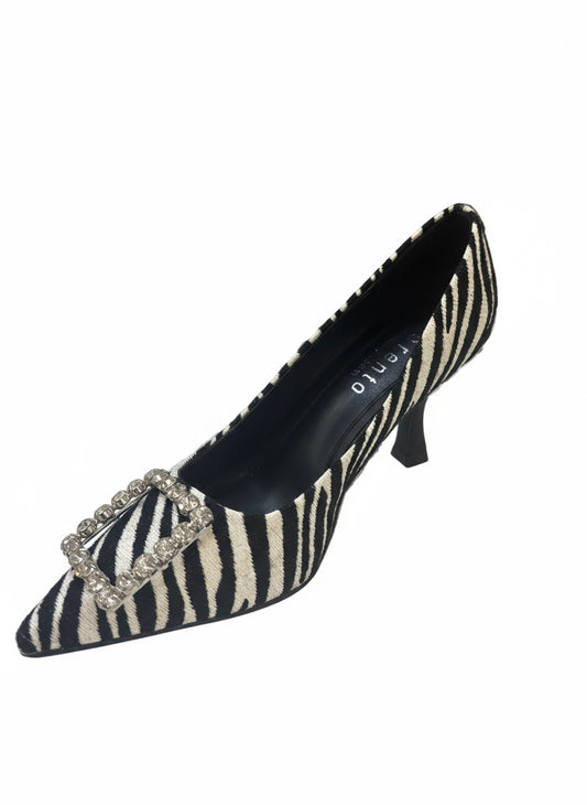 Sorento meadow point tribe/ white heels