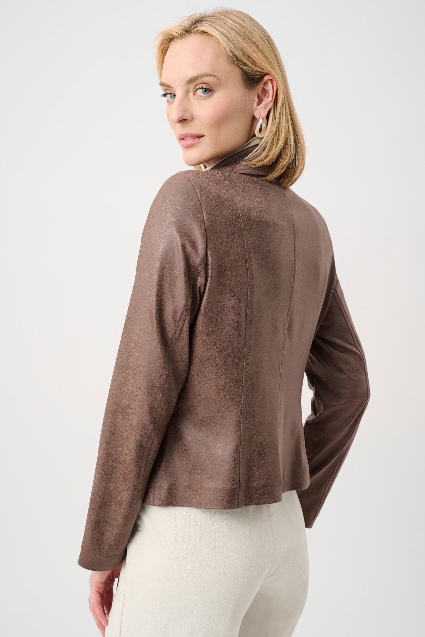 JOSEPH RIBKOFF Foiled Knit Fitted Jacket 263908
