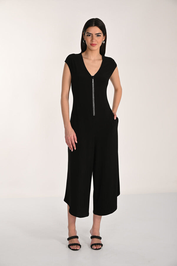 FRANK LYMAN Casual V-neck Jumpsuit in Black
