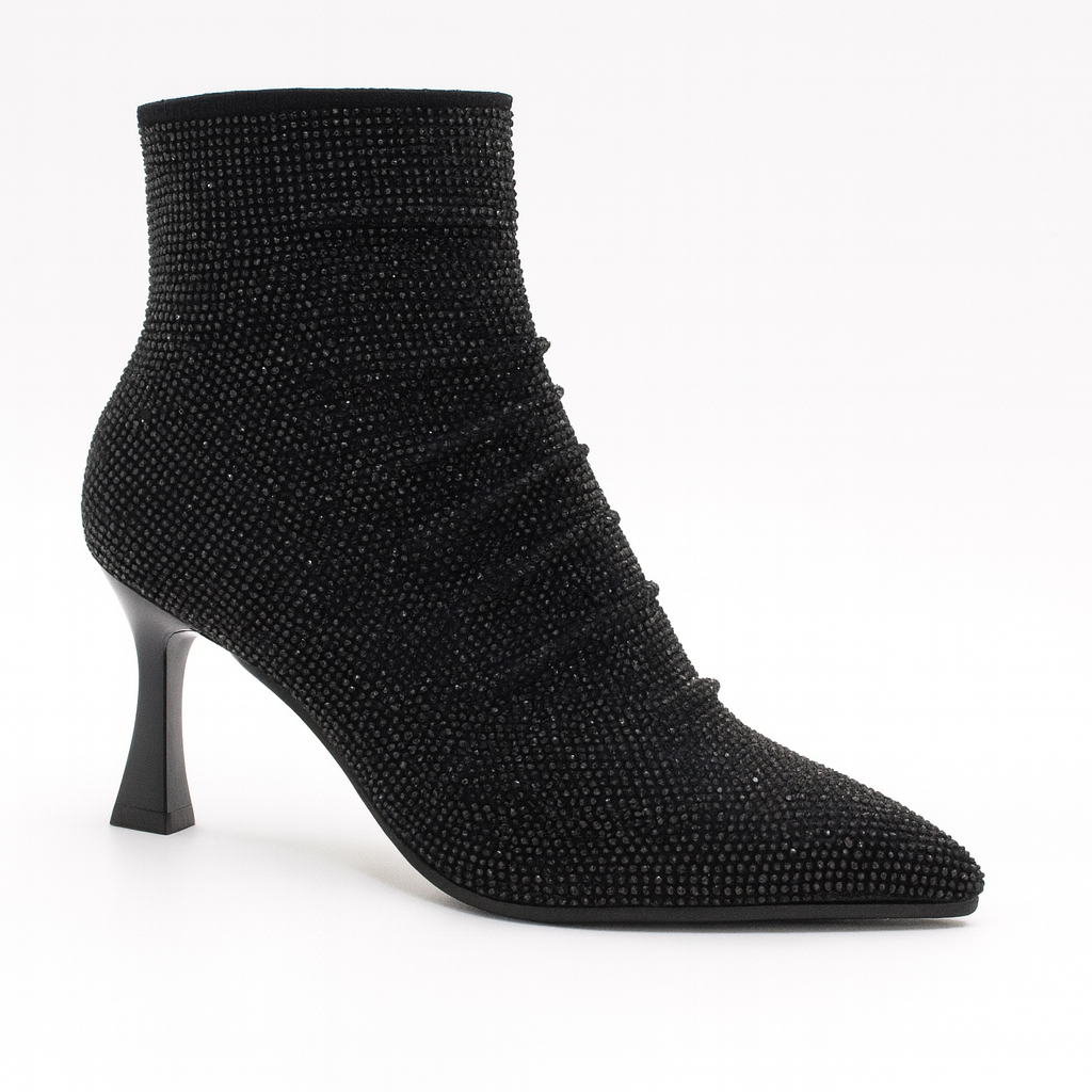 Una Healy Piano Picker Boot – Black Diamond Embellished in