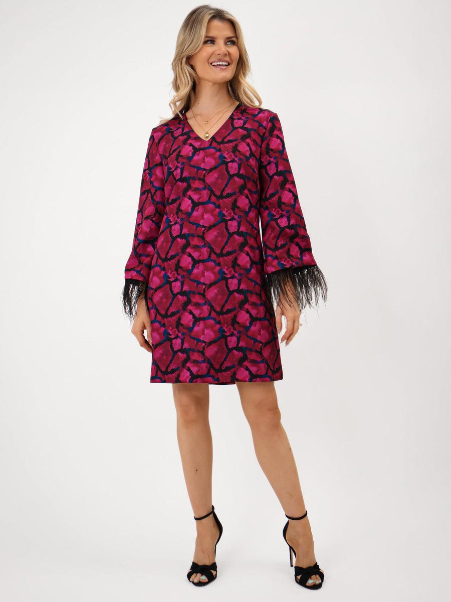 TAYLOR MINI SHIFT DRESS IN MAGENTA PRINT