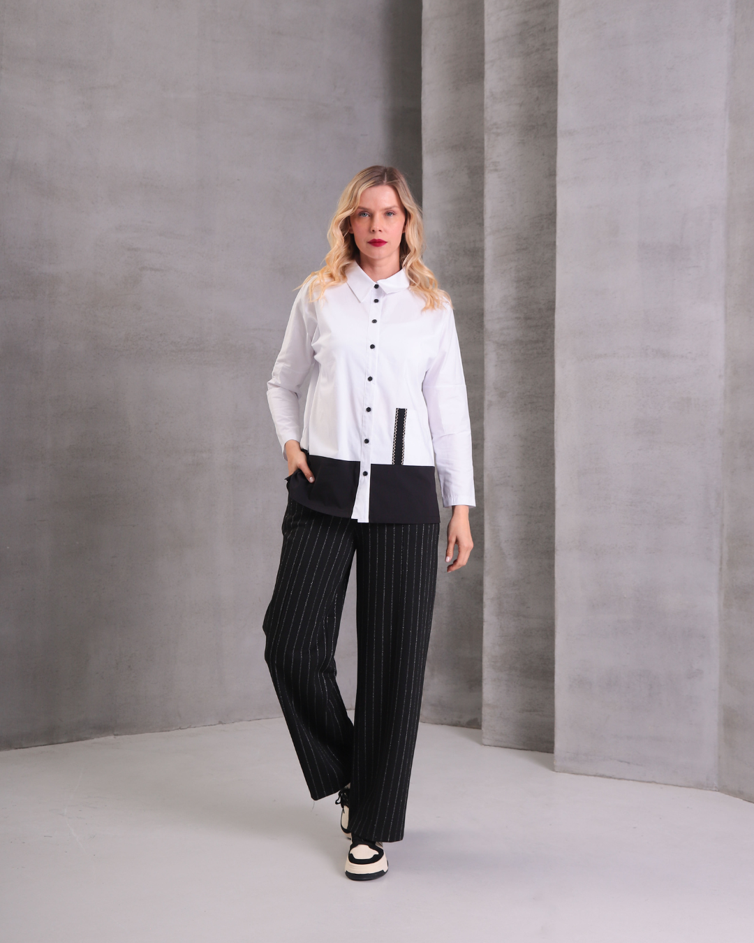 Inco White button-up shirt with contrast black hem