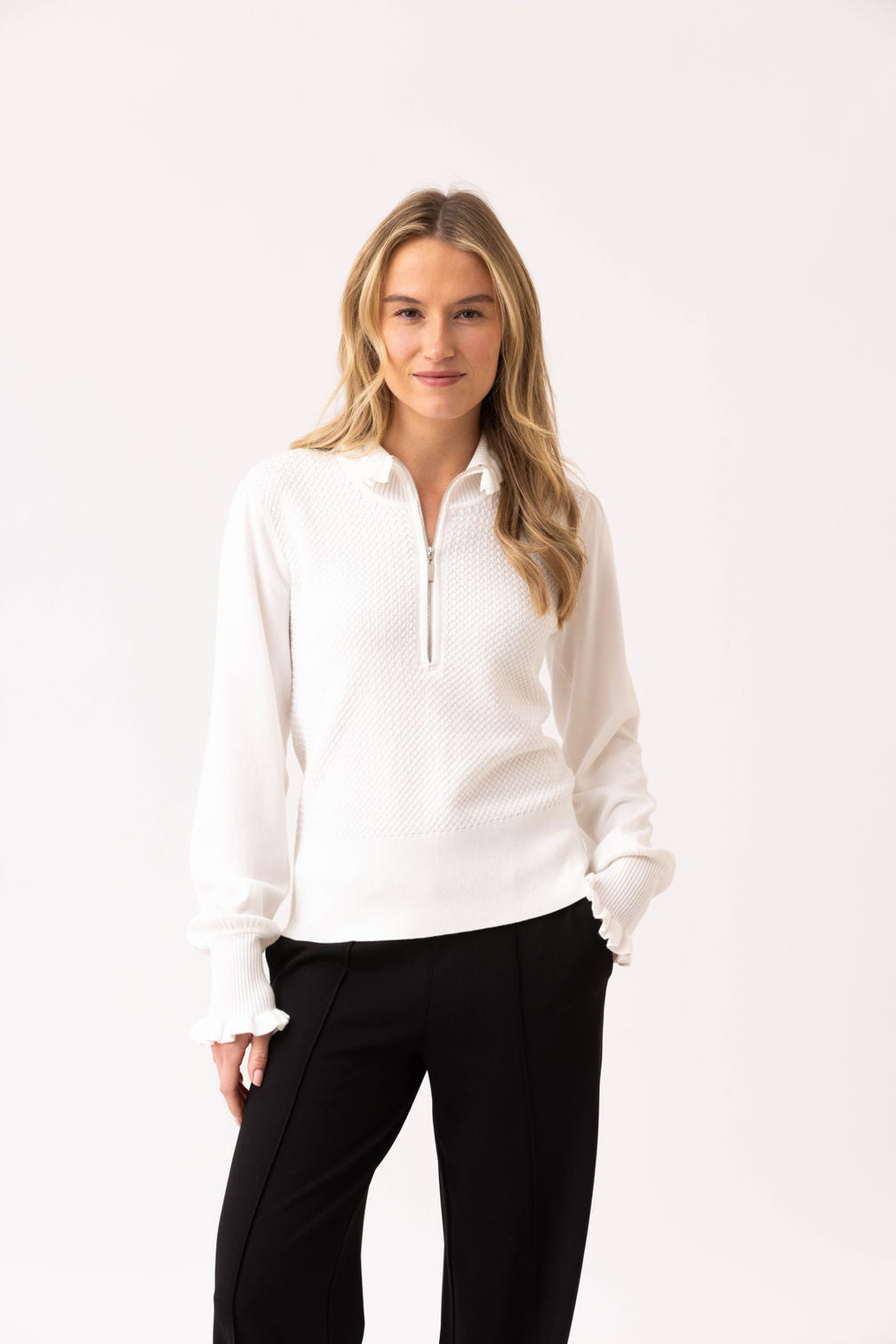 Marble Soft Knit Half Zip Sweater – Marble Soft Knit Half Zip Sweater – Style 8015, Colour 104

Fresh, elegant, and effortlessly versatile – this Marble soft knit is the perfect addition to your wardrobe. The textured knit bodStyle 8015, Colour 104 Ivory