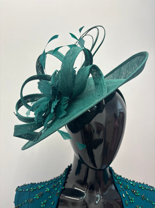 Snoxell & Gwyther hat 2 in emerald