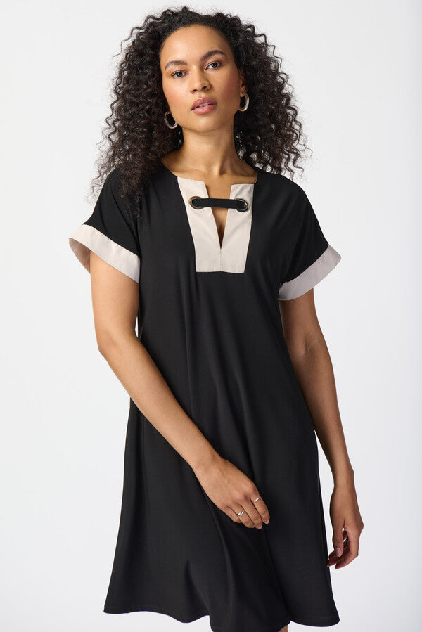 Knee-length Shift Dress Style 241030