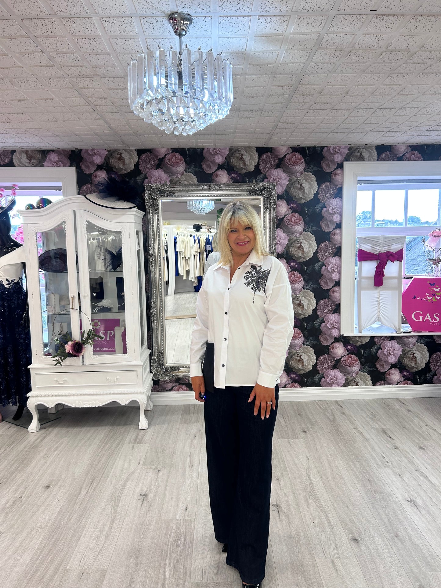 Inco white shirt with black motif. ￼