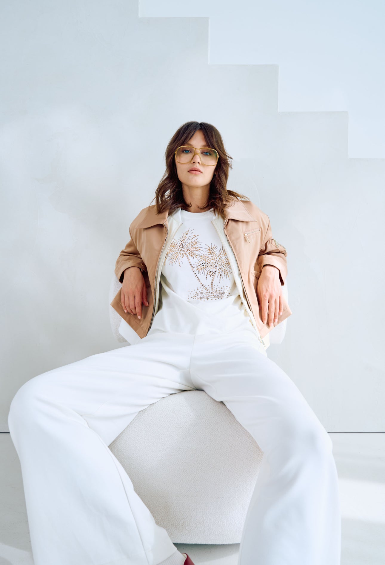 TUZZI Golden Oasis 413.458 diamanté tree tee