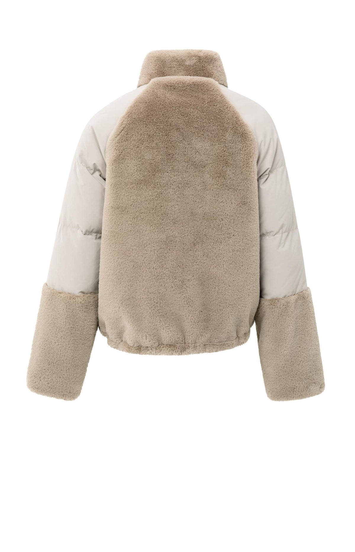 Short teddy jacket with padded sleeves