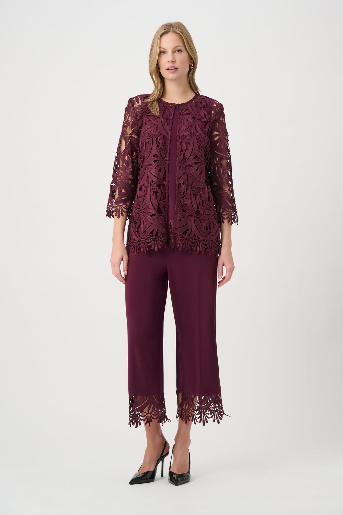 Lace Straight Cover Up
262096W26