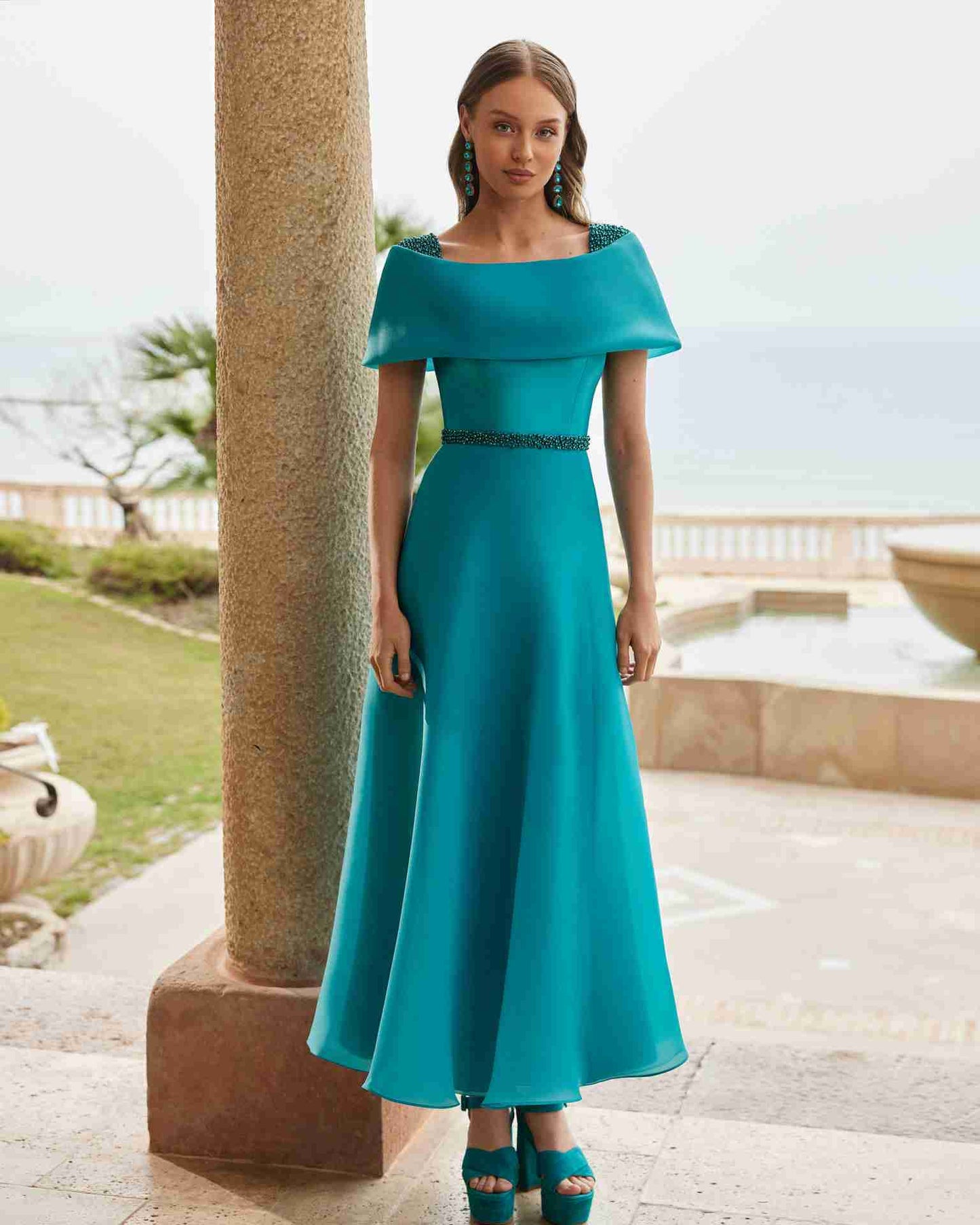 Couture Club dress in Tiffany blue.