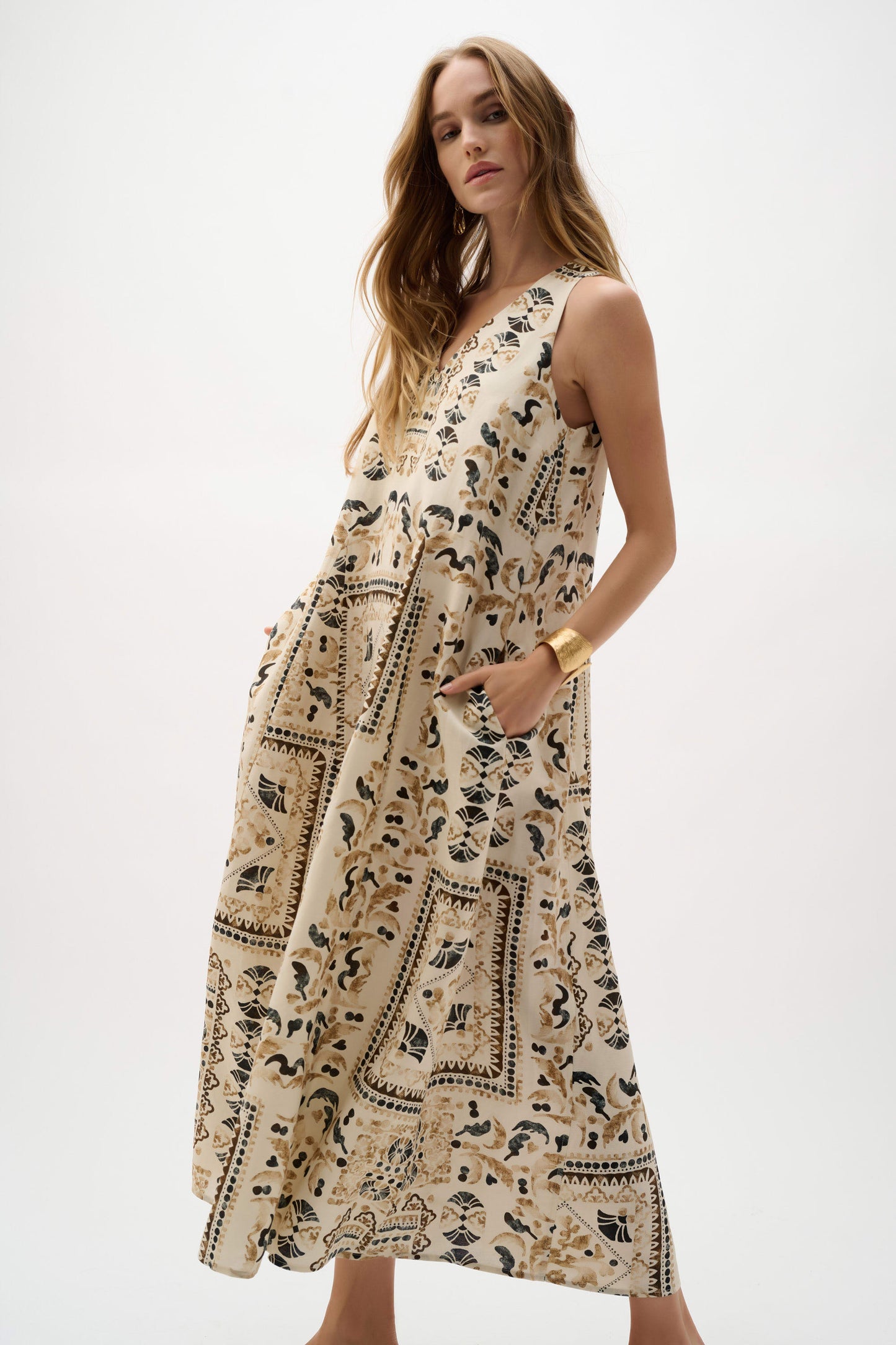 Linen Blend Scarf Print A-Line Dress
262908 Joseph Ribkoff