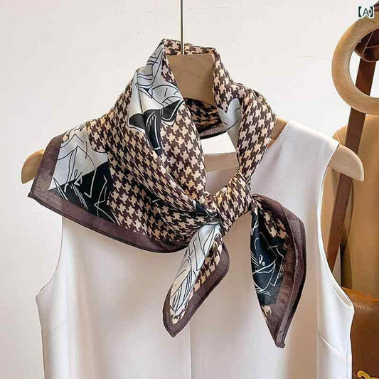 Patterned harmony scarf