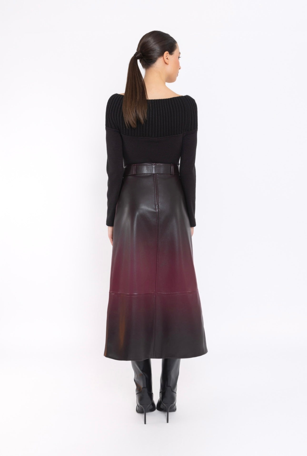arggido skirt in Black & Merlot