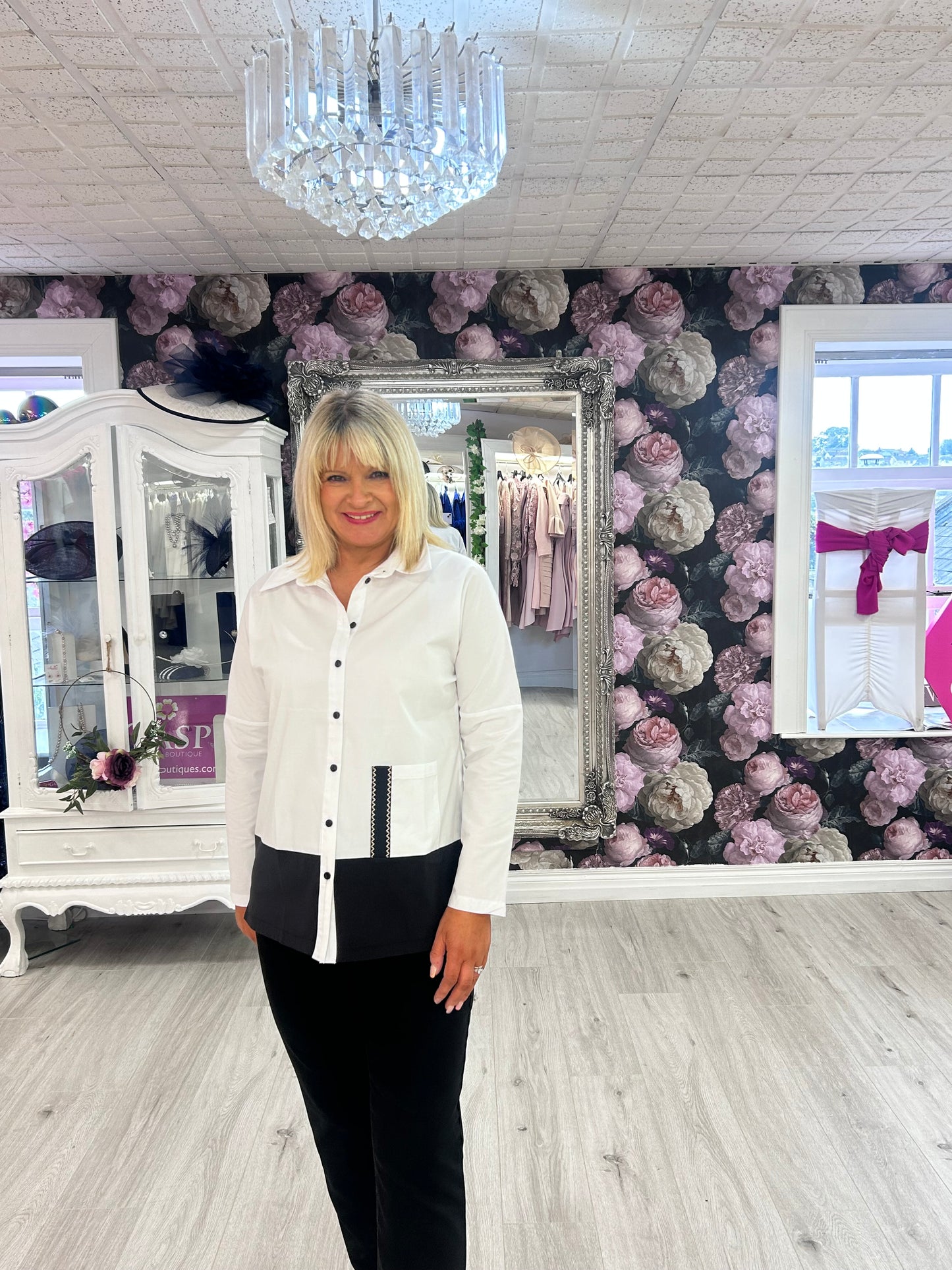 Inco White button-up shirt with contrast black hem