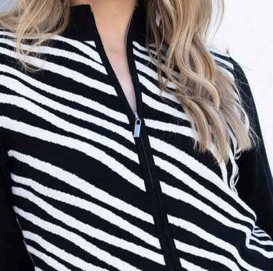 Marble Zip-Up Cardigan – Style 8034 – Colour 101 Black/White