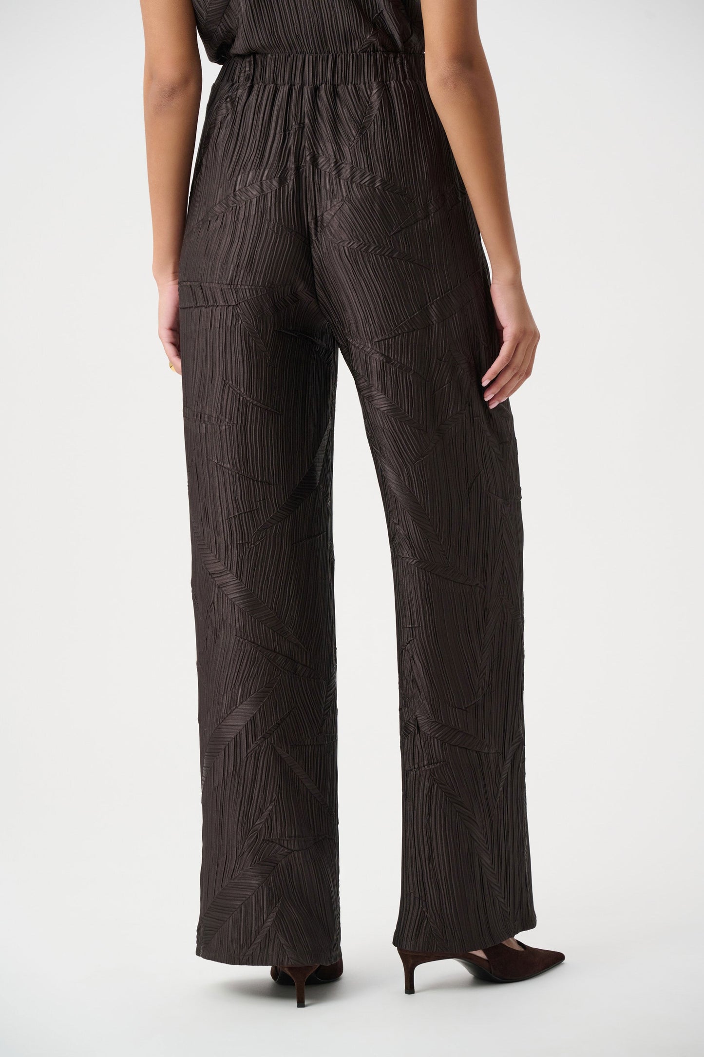 JOSEPH RIBKOFF Pleated Satin Pull-On Wide-Leg Pants 263052