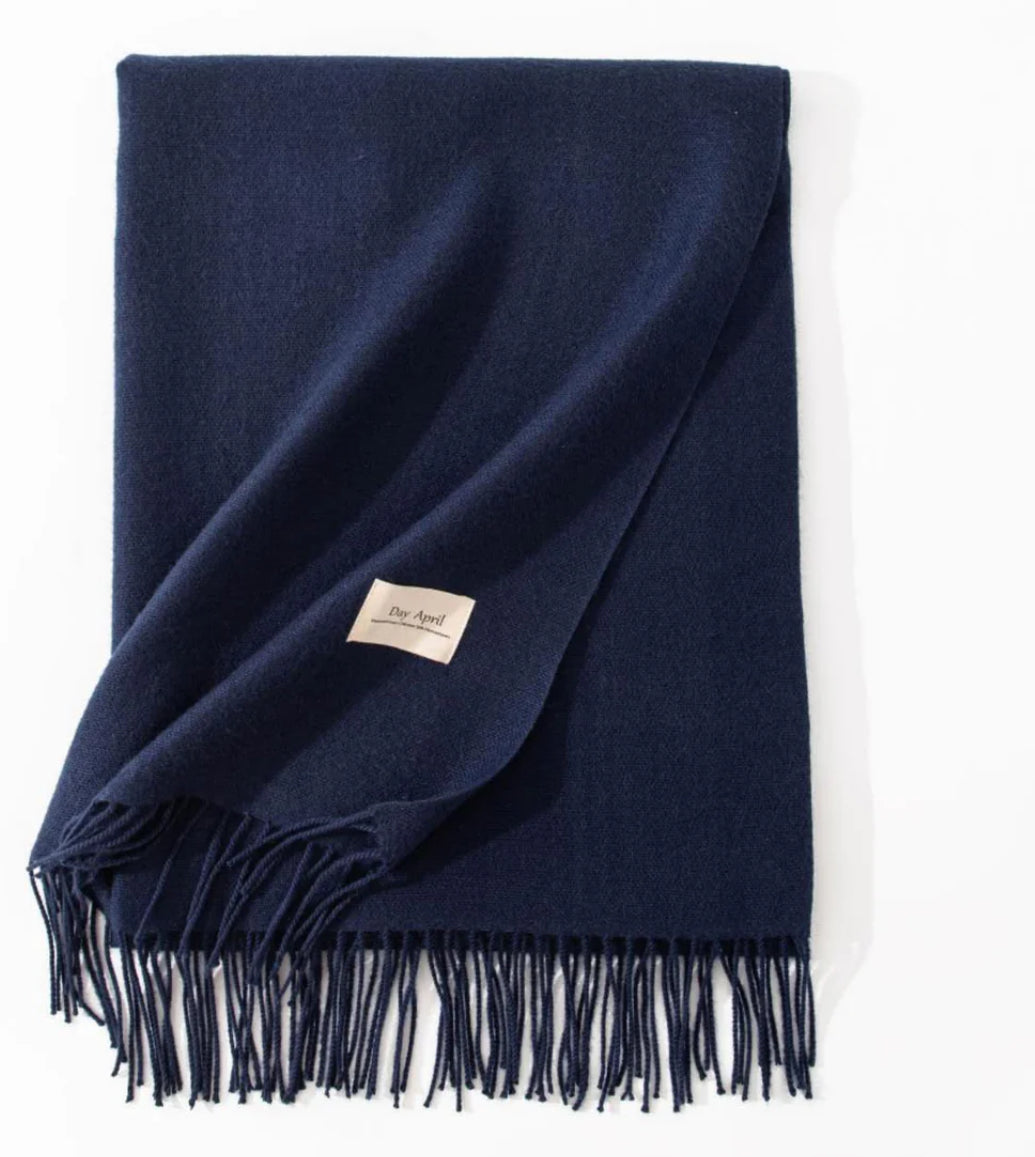 Day April Plain scarf in navy