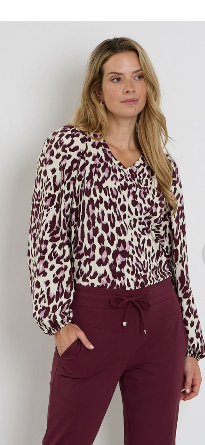 Zoso animal print V neck top 264 Nathalie
