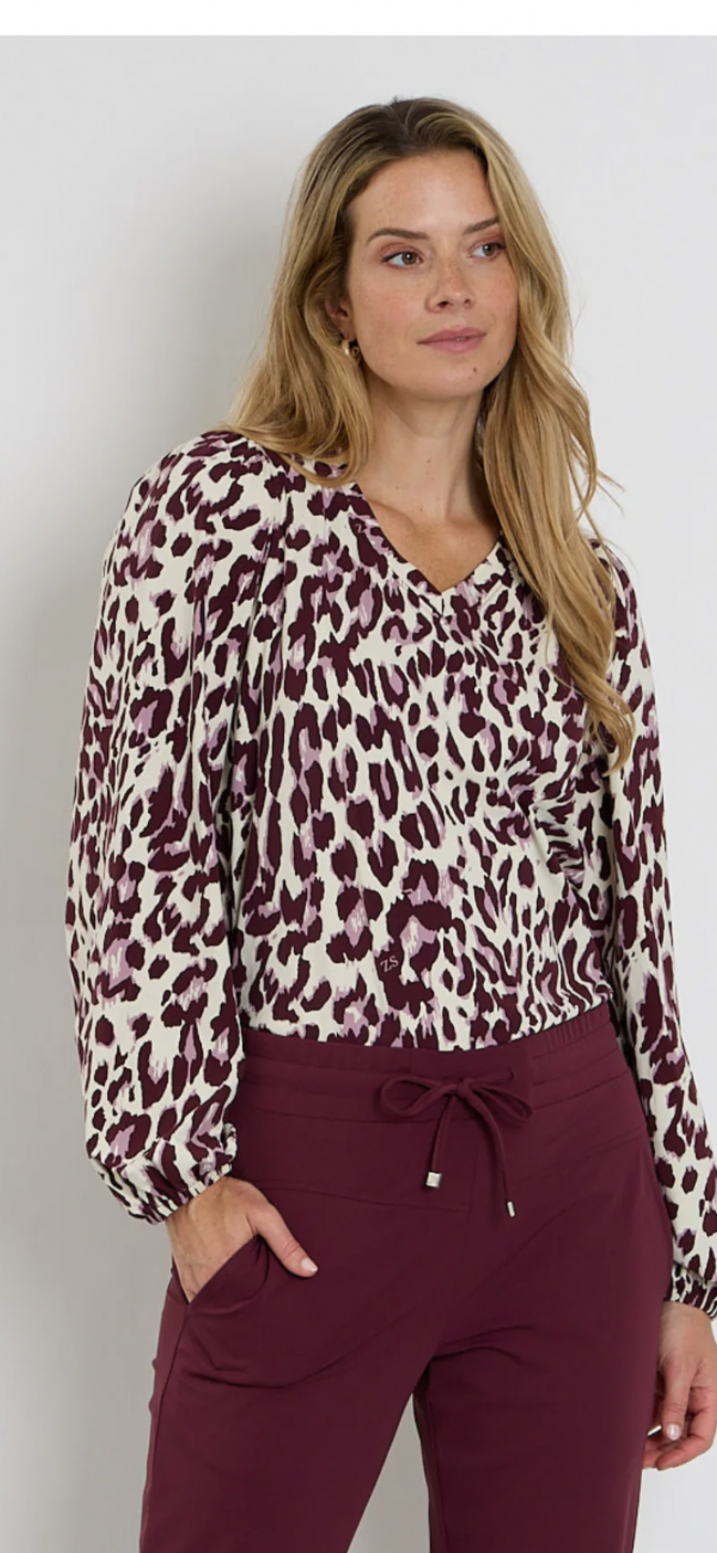 Zoso animal print V neck top 264 Nathalie