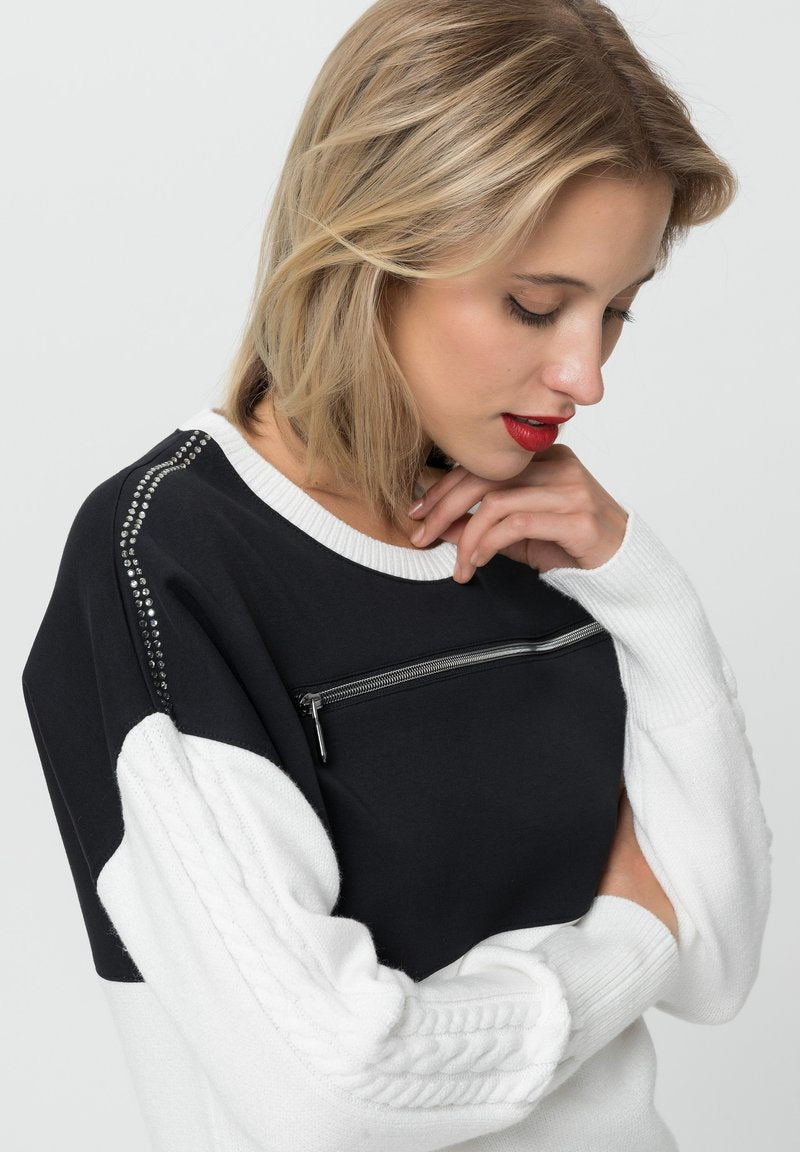Tuzzi Black & White Zip Detail Sweater