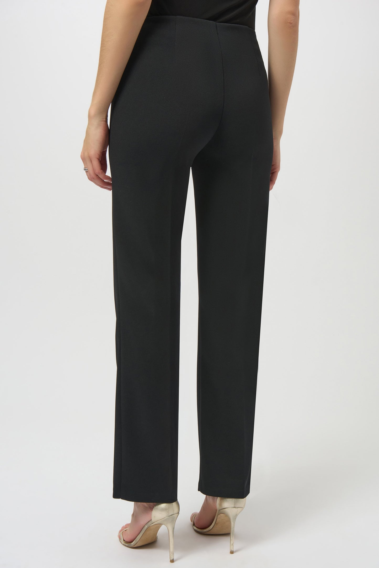 Scuba Crepe Straight Pull-On Pants
254043