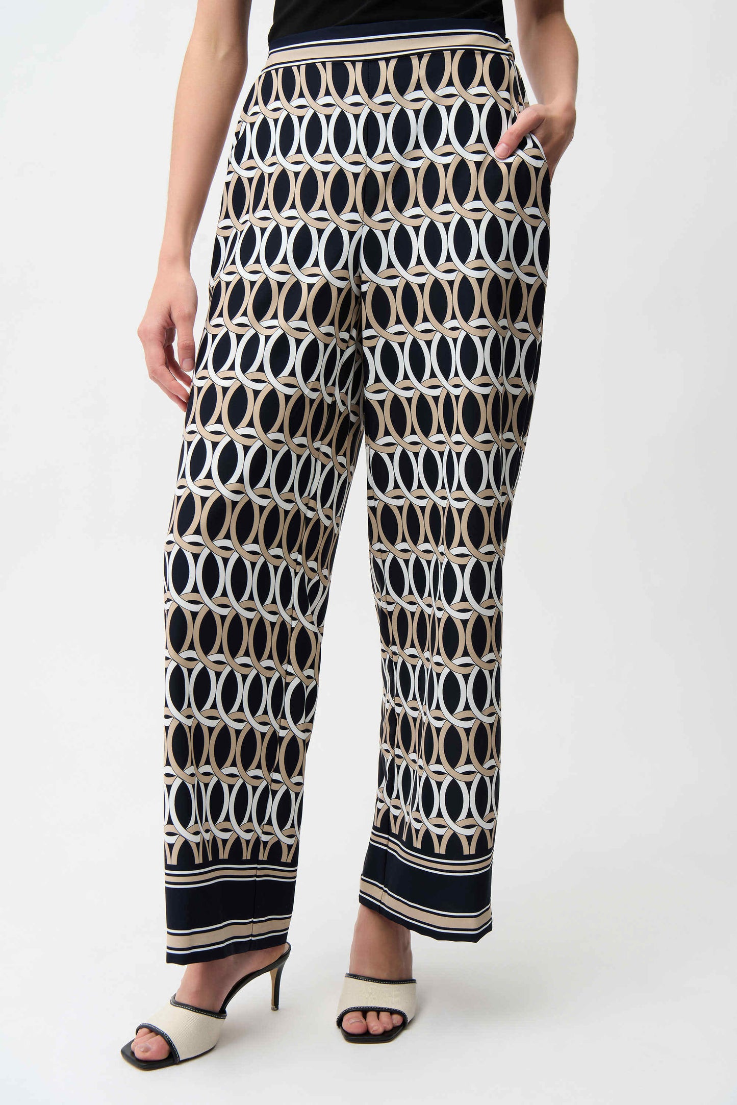 Recycled Woven Geometric Print Wide Leg Pull-On Pants
261058