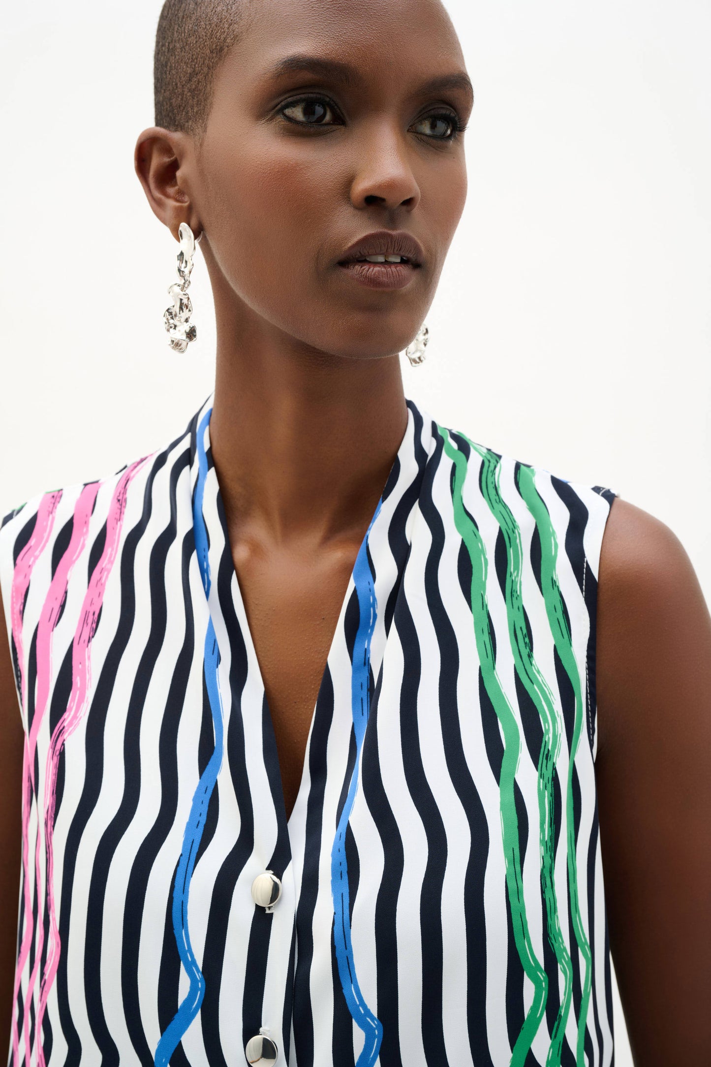 Recycled Woven Stripe Print Sleeveless Boxy Blouse
262241