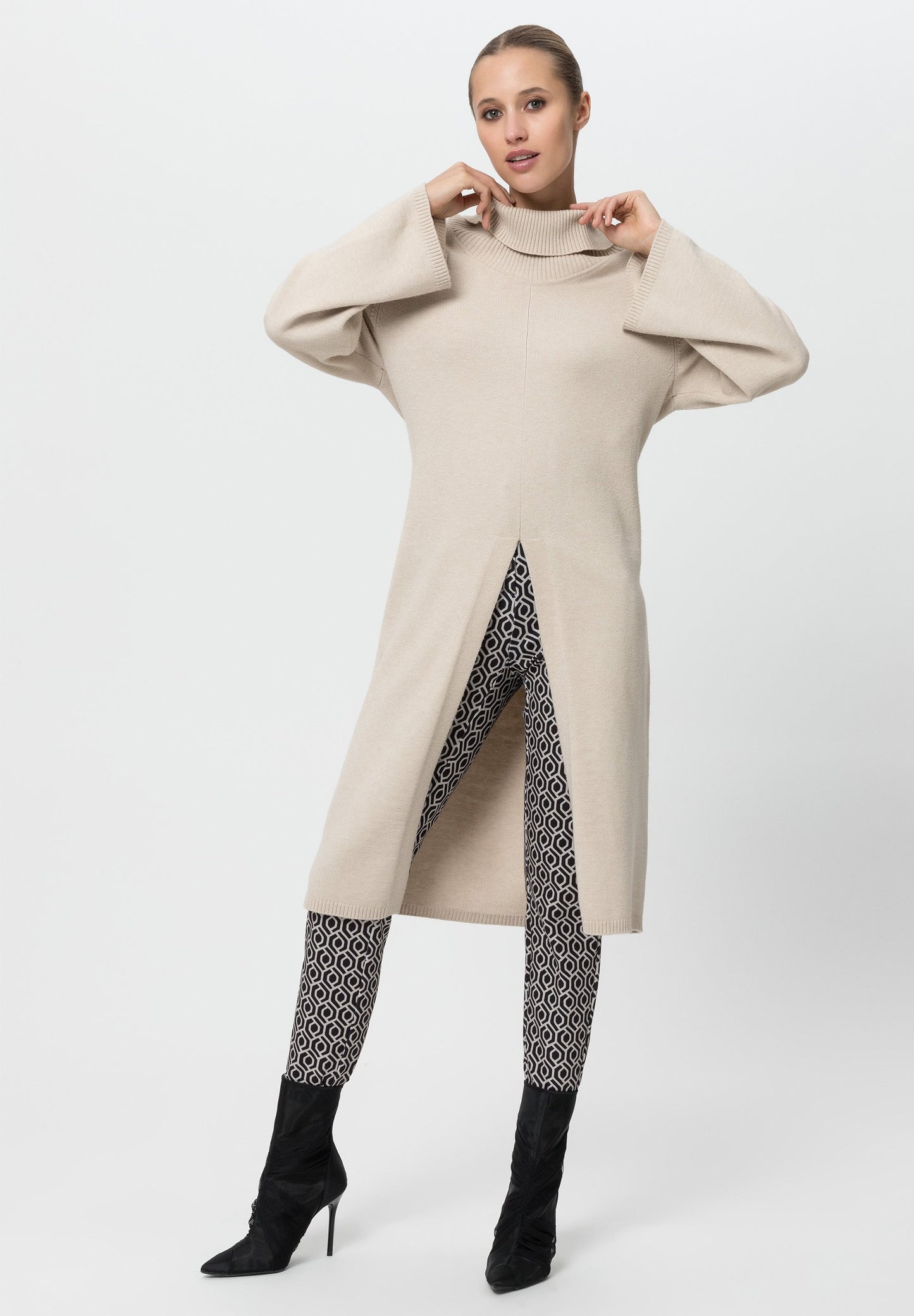 Tuzzi soft knit tunic