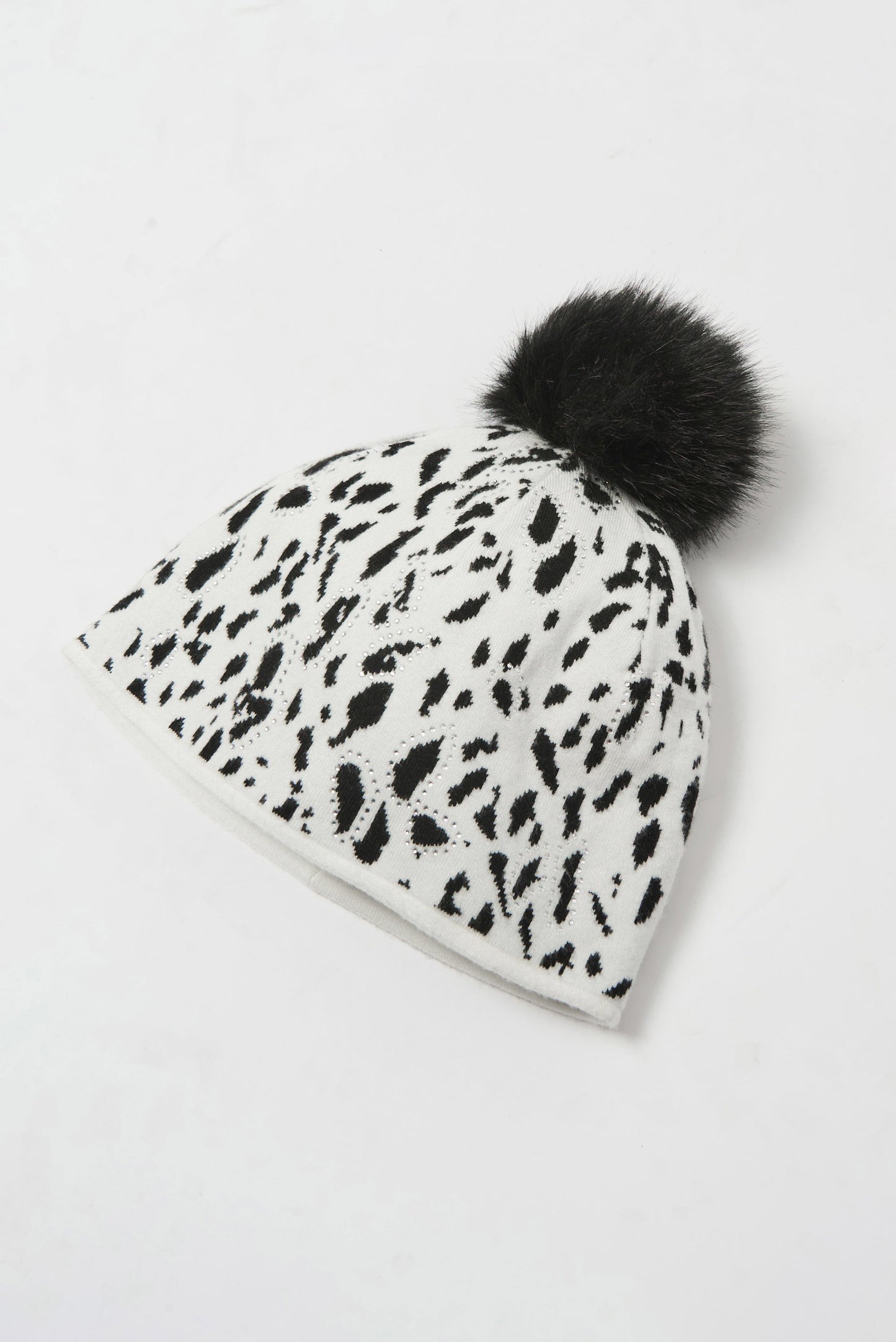 Knitted Animal Print Pompom Hat
253971