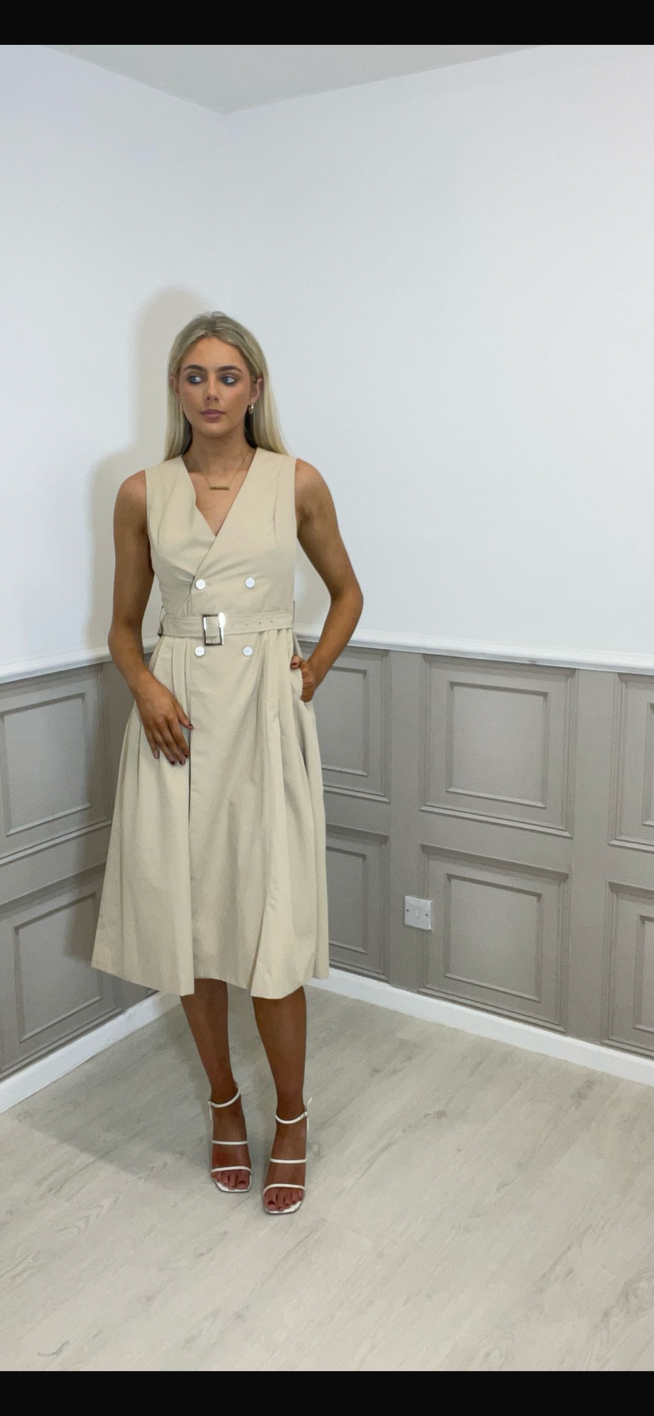 Junimia 2piece coat dress.