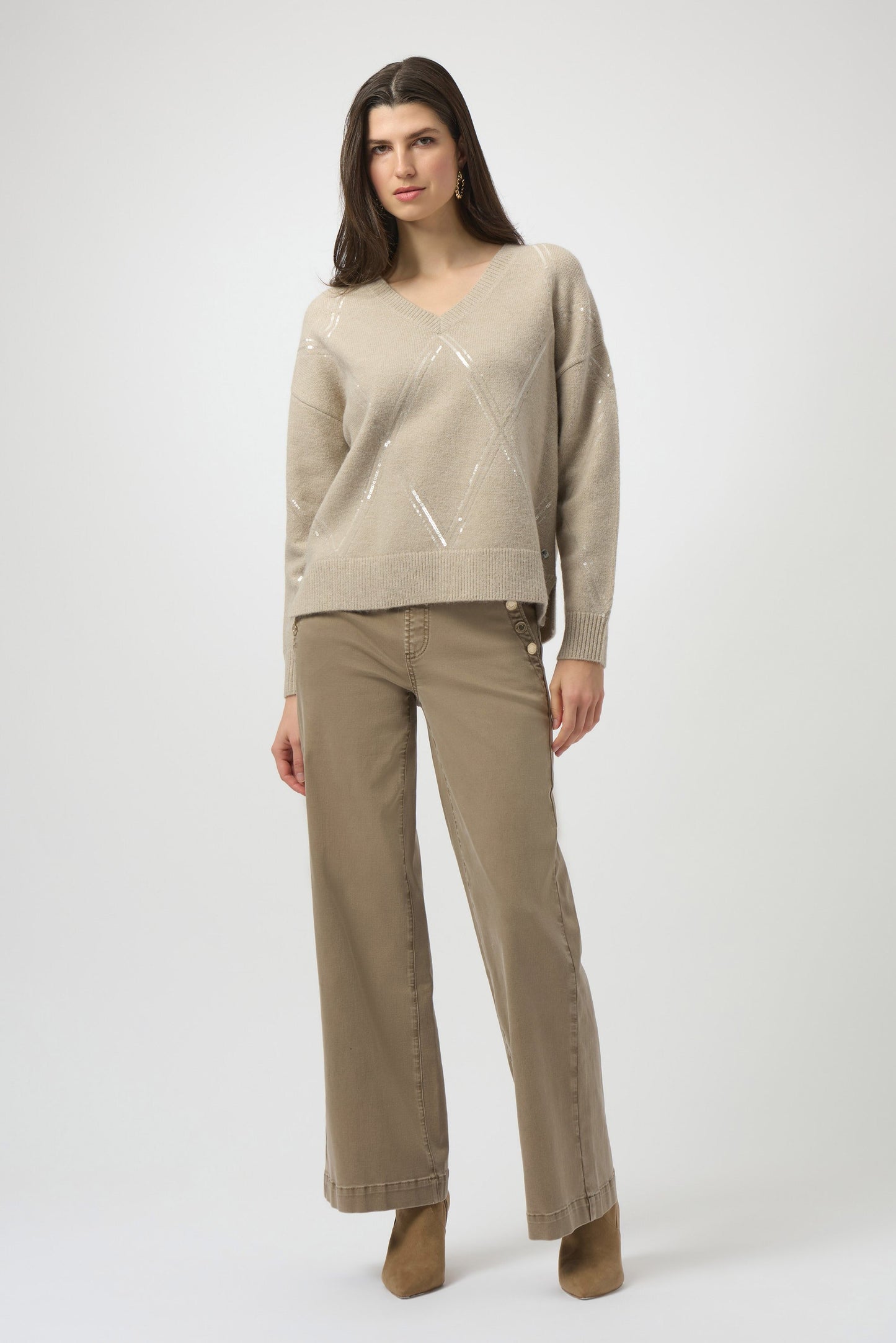 Sweater Knit Pullover with Sequins
254949