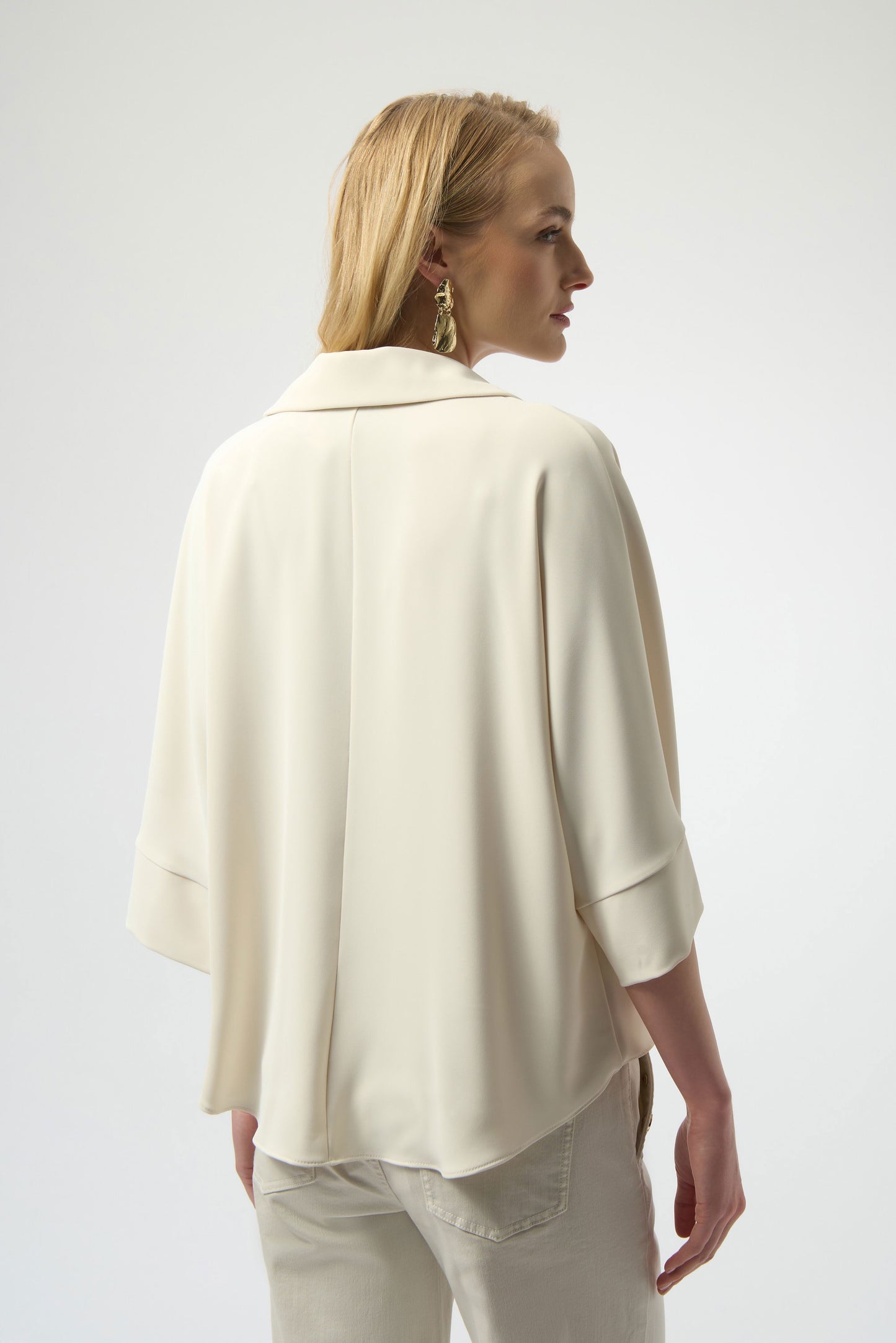 Woven Twill Boxy Wrap Top
254031