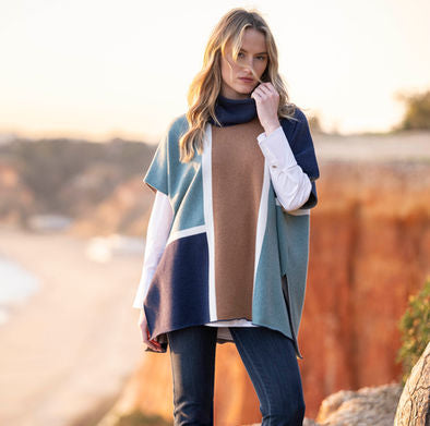 Marble 8112 Colour 223 – Geometric Block Knit Poncho