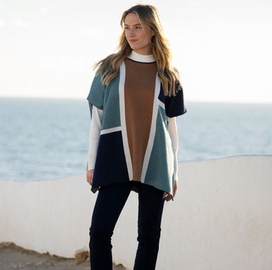 Marble 8112 Colour 223 – Geometric Block Knit Poncho