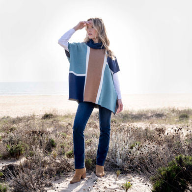 Marble 8112 Colour 223 – Geometric Block Knit Poncho