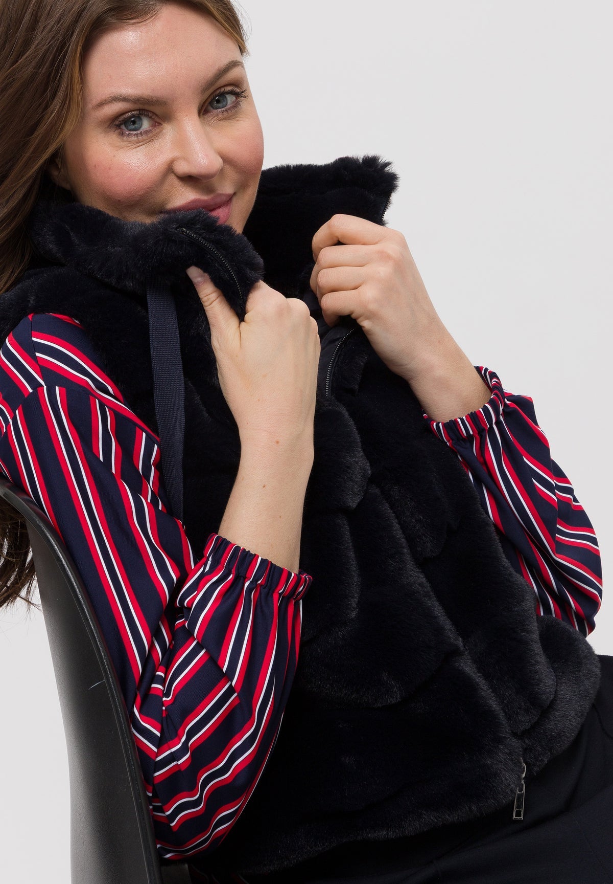 Tuzzi navy faux fur gilet