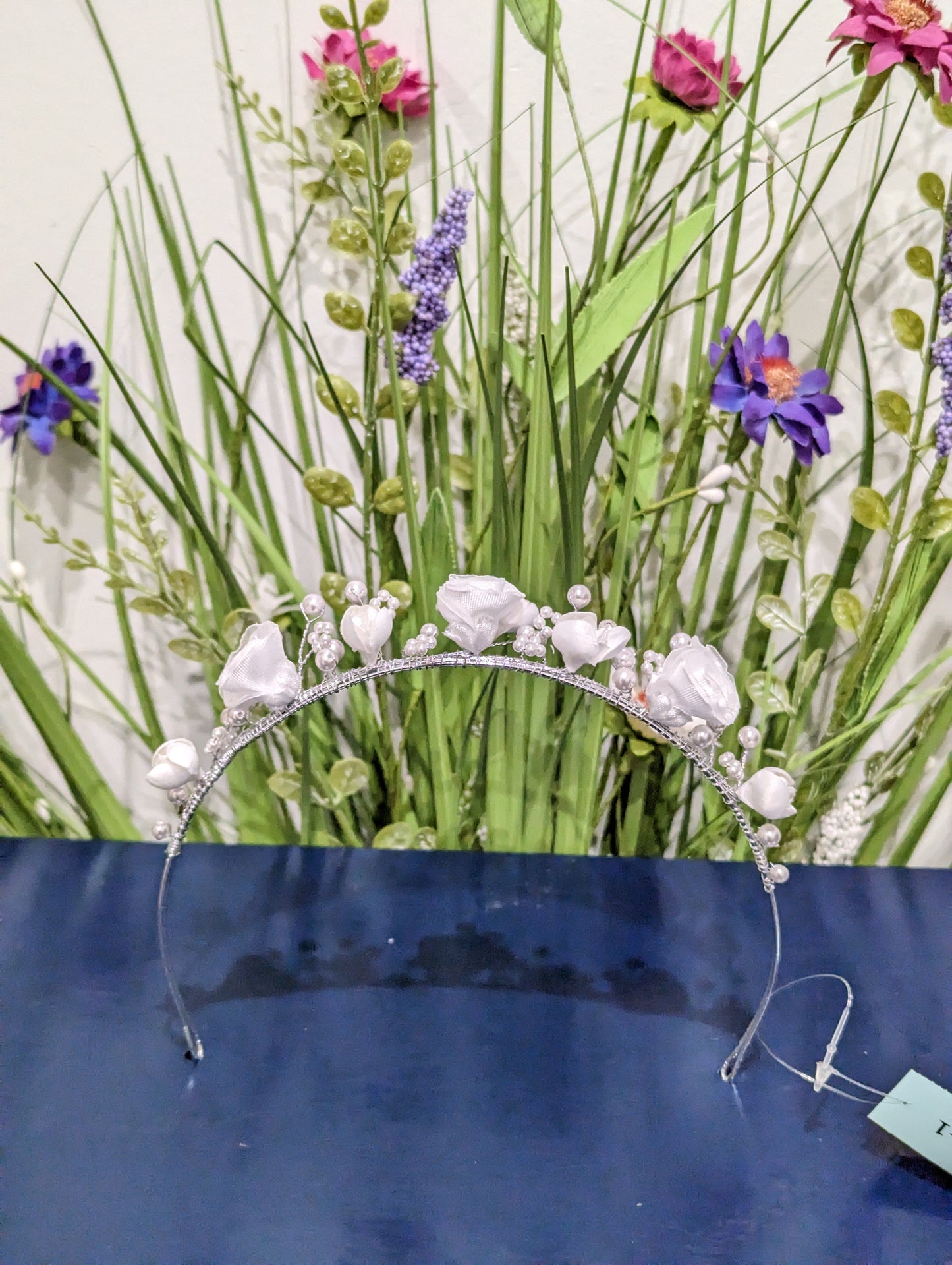 Flower amd pearl tiara 5203