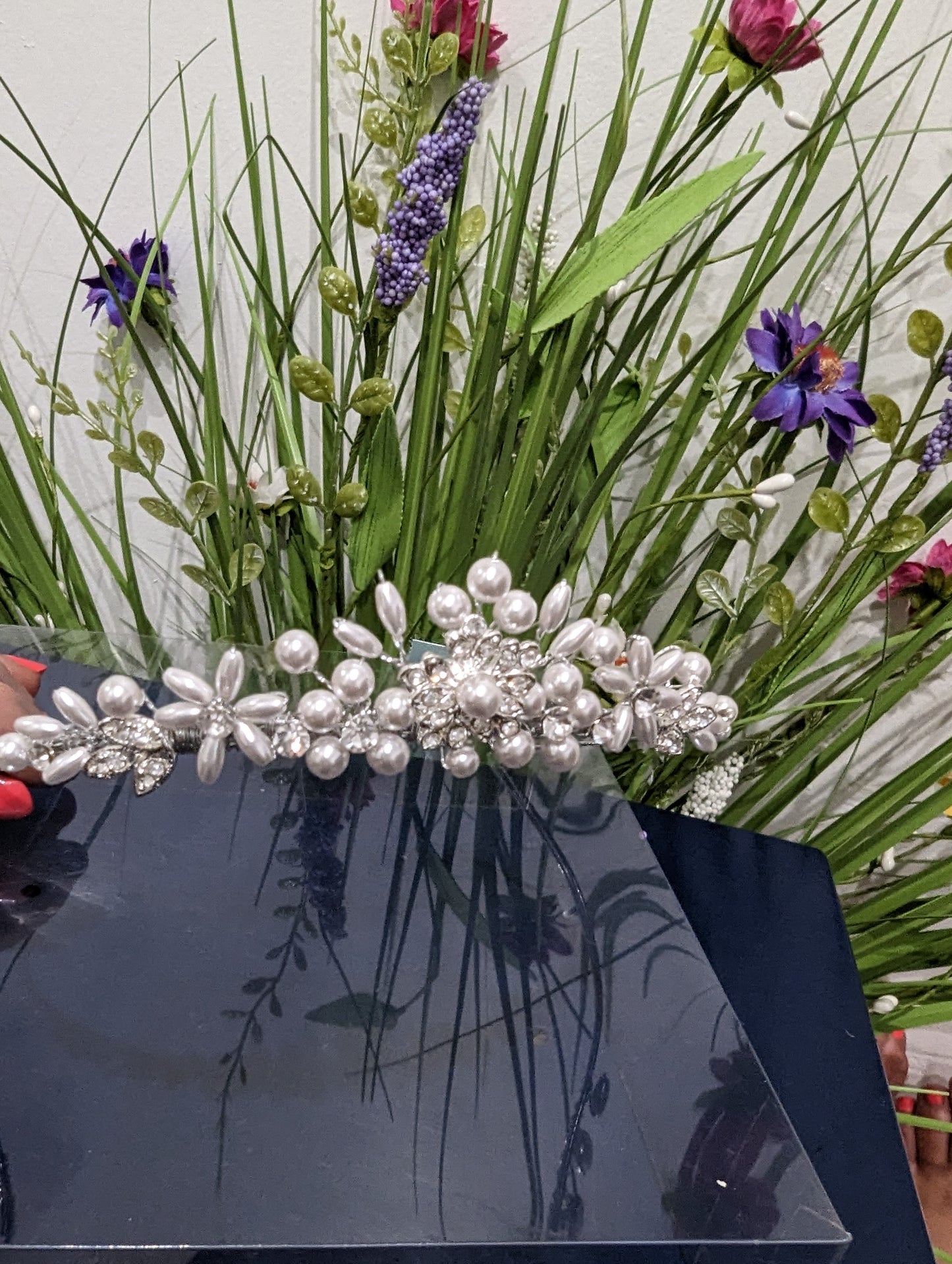 Delicate pearl tiara 2791