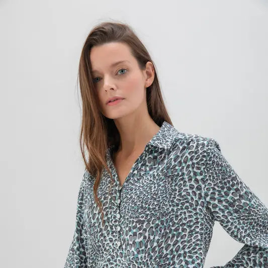 Marble animal print blue/grey blouse