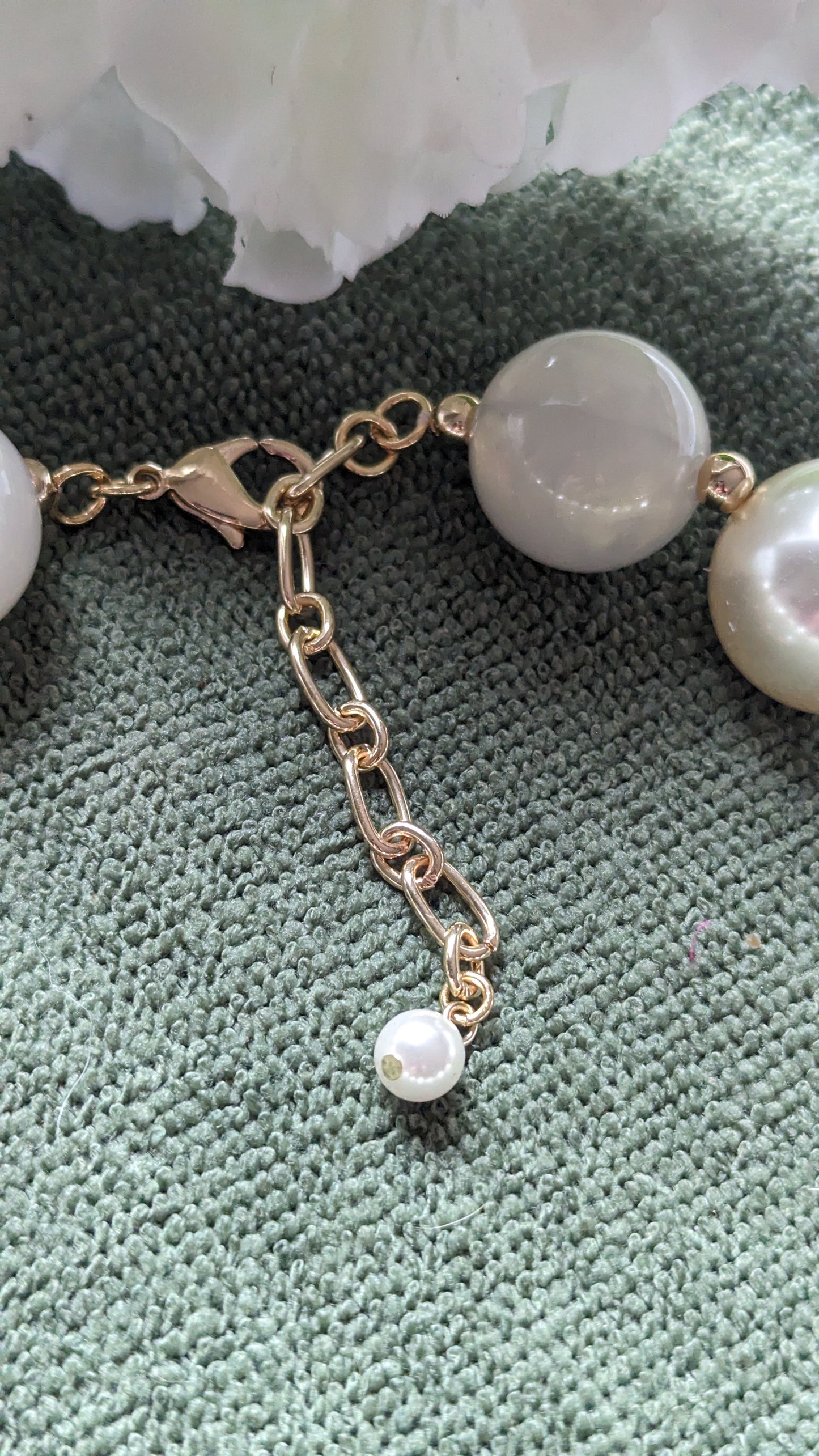 Large pearl necklace