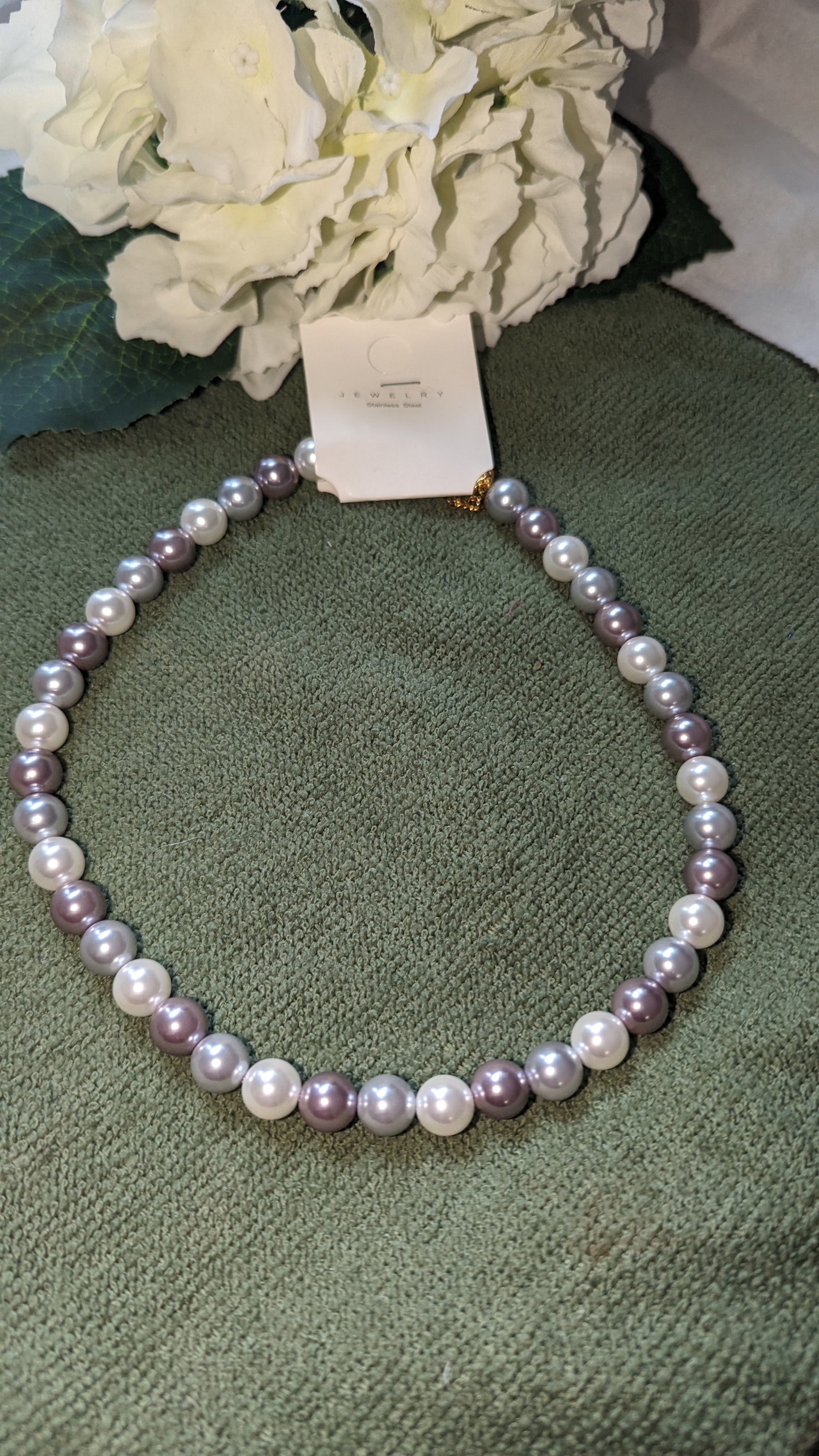 Grey mixed pearl necklace
